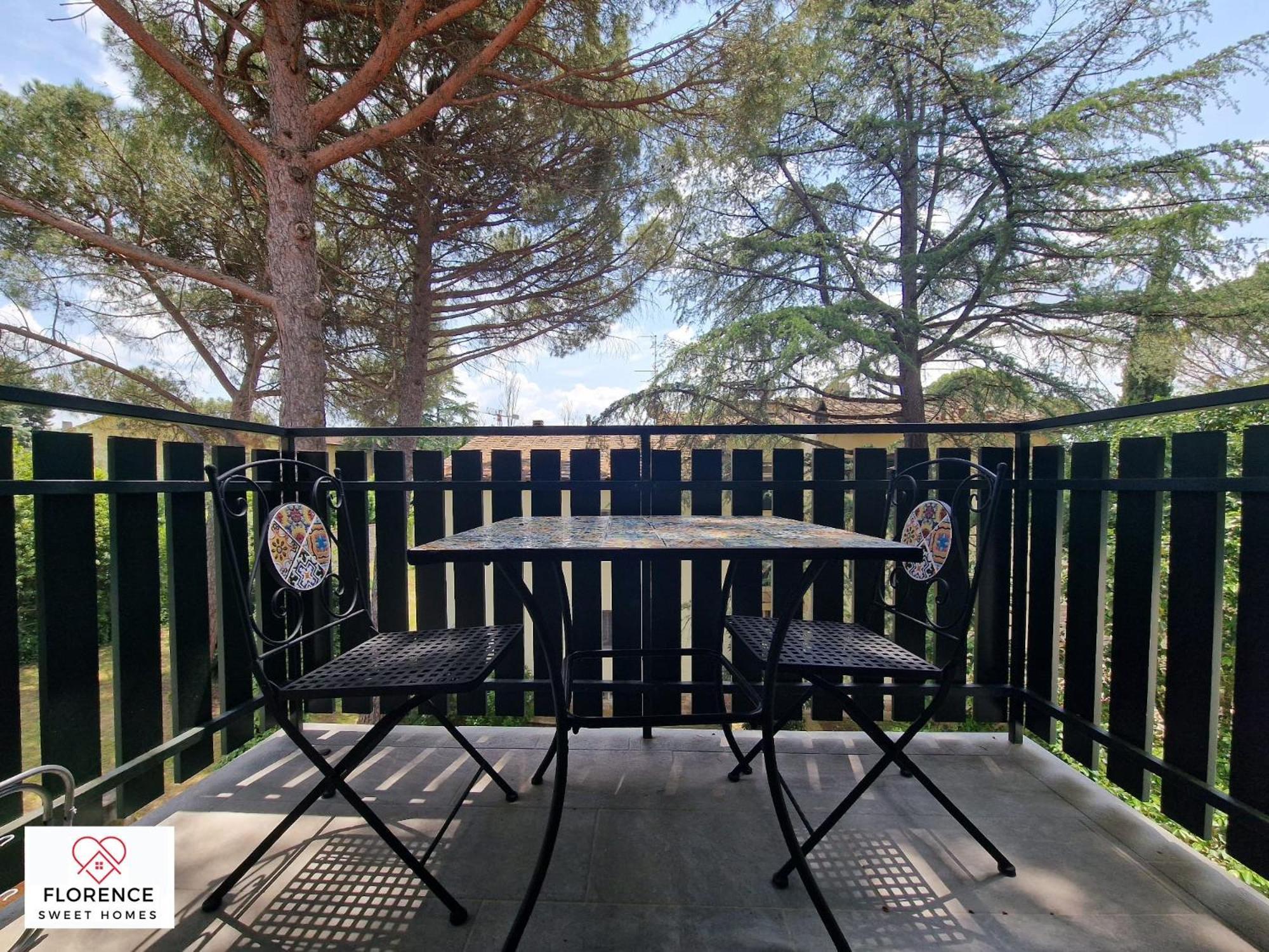Lella Apartment With Free Parking By Florence Sweet Homes Exterior foto